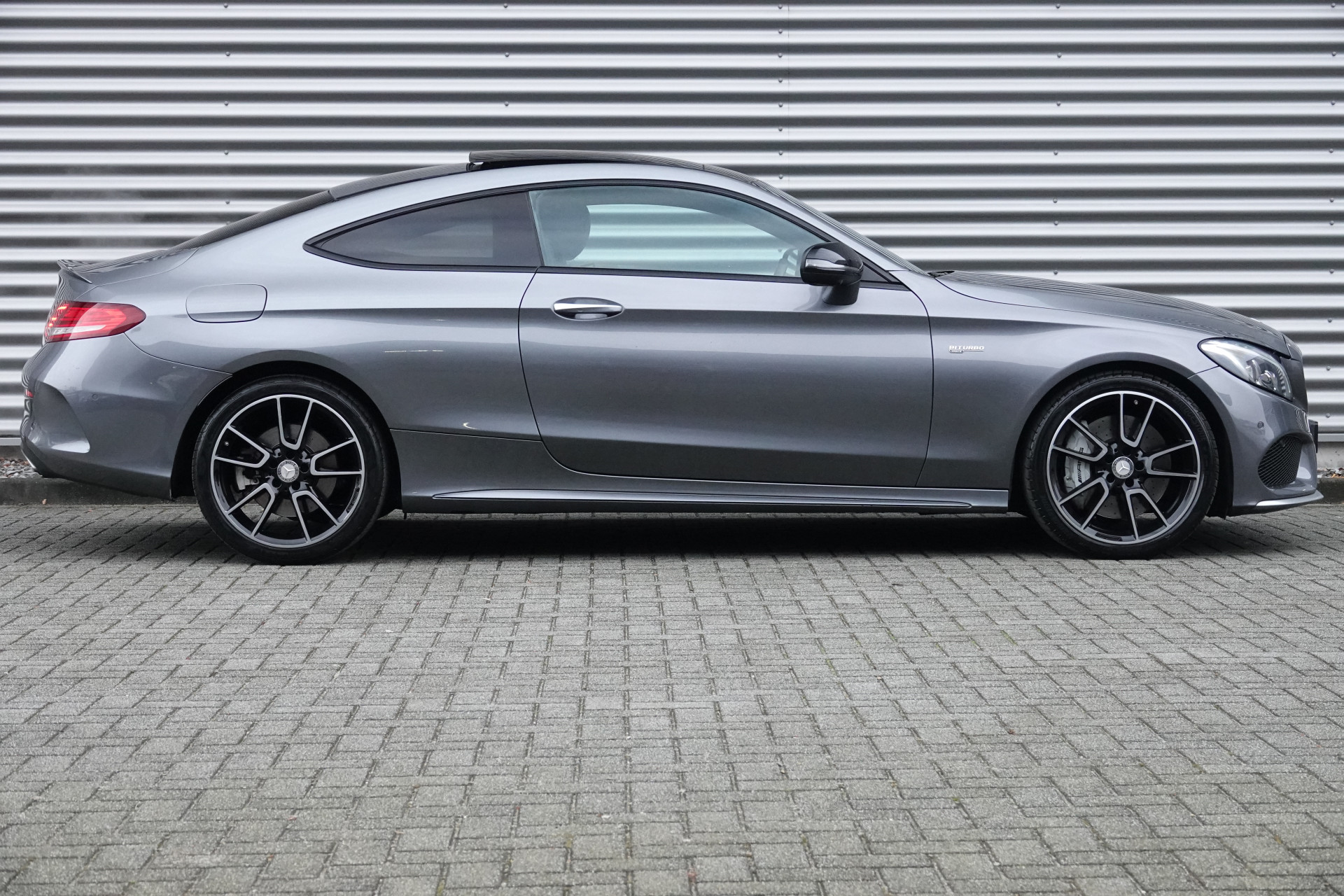 tweedehands Mercedes-Benz C-Klasse Coupé AMG 43 4MATIC | Pano | Burmester | HUD | Memory | Sportuitlaat | Ventilatie | 360 |  – beschikbaar bij Van de Velde Auto’s
