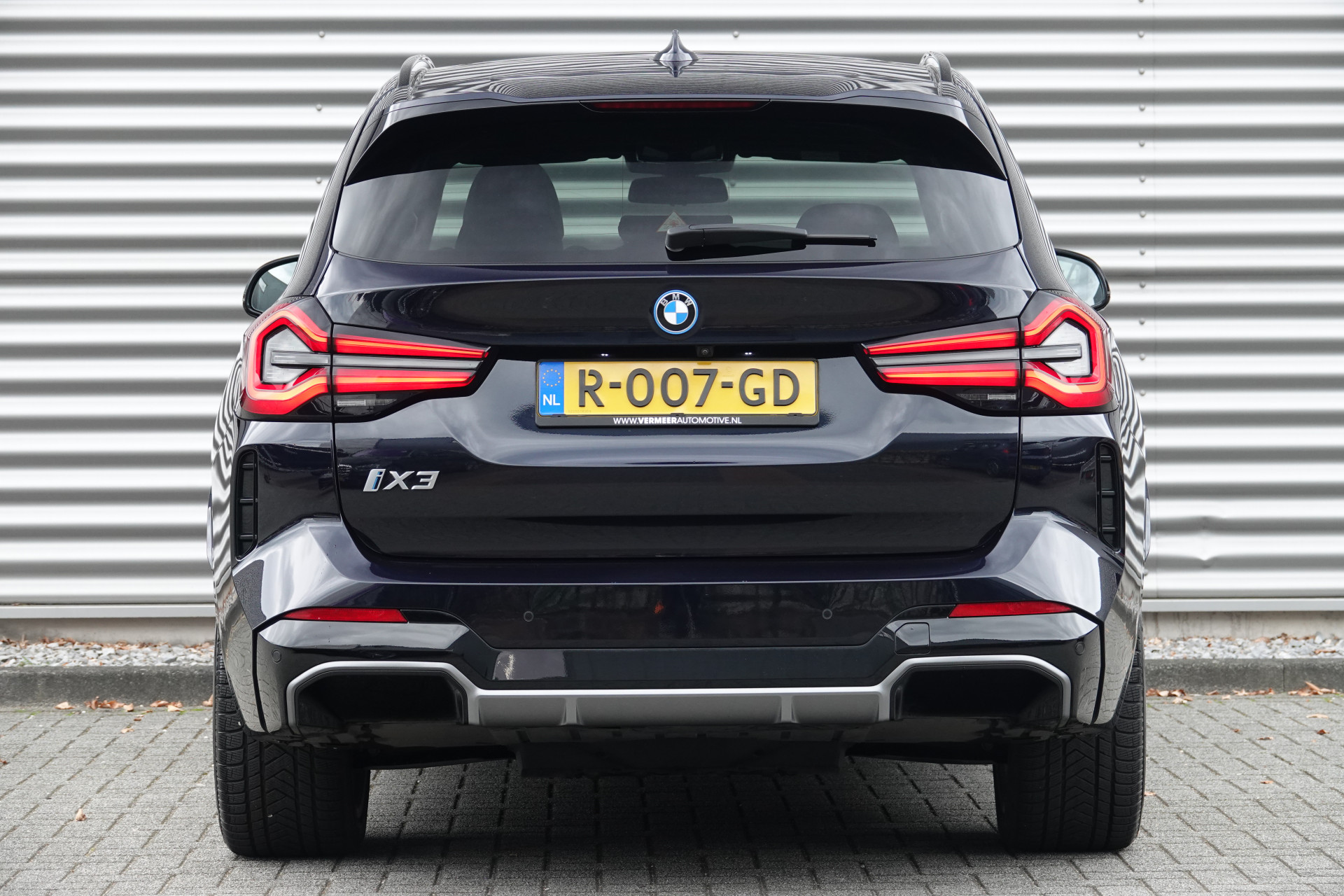 tweedehands BMW iX3 High Executive 80 kWh M-Sport OVERNAME LEASECONTRACT 1099 ex btw per maand  – beschikbaar bij Van de Velde Auto’s