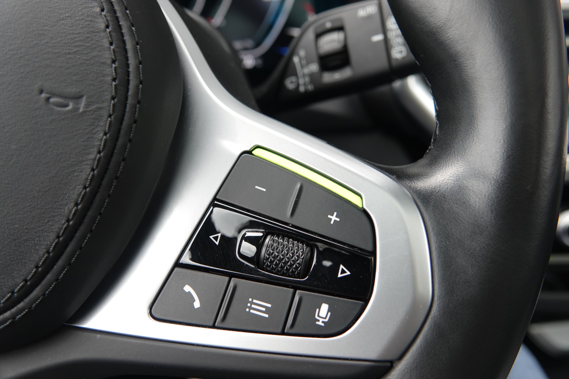 tweedehands BMW iX3 High Executive 80 kWh M-Sport OVERNAME LEASECONTRACT 1099 ex btw per maand  – beschikbaar bij Van de Velde Auto’s