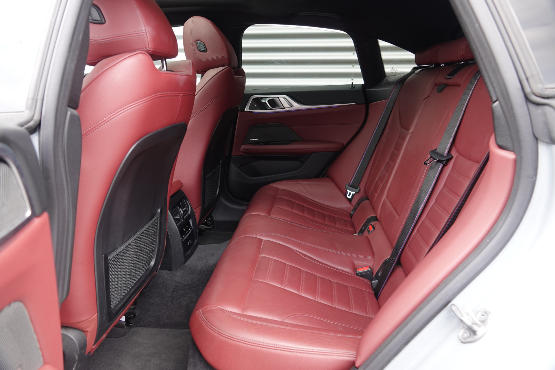 tweedehands BMW 4 Serie Gran Coupé M440i xDrive High Executive M Sport | Schuifdak | Trekhaak | Laser | H&K | HUD |  – beschikbaar bij Van de Velde Auto’s