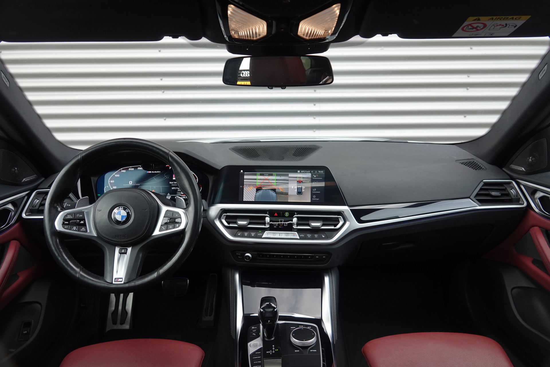 tweedehands BMW 4 Serie Gran Coupé M440i xDrive High Executive M Sport | Schuifdak | Trekhaak | Laser | H&K | HUD |  – beschikbaar bij Van de Velde Auto’s