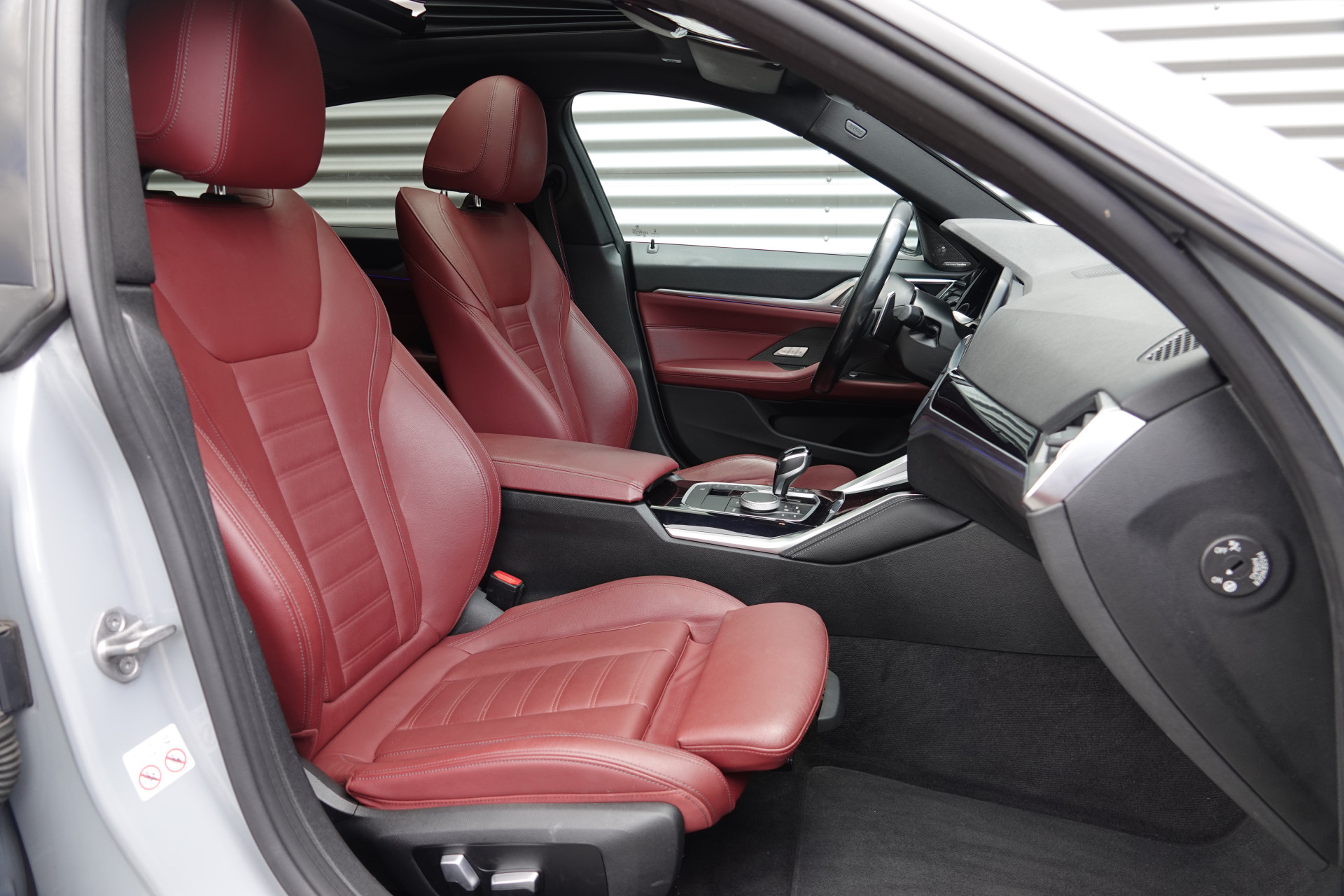 tweedehands BMW 4 Serie Gran Coupé M440i xDrive High Executive M Sport | Schuifdak | Trekhaak | Laser | H&K | HUD |  – beschikbaar bij Van de Velde Auto’s