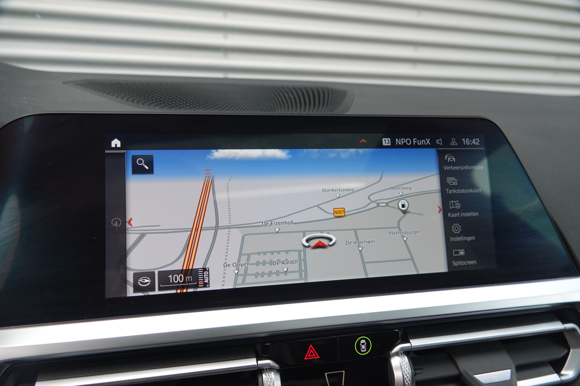 tweedehands BMW 4 Serie Gran Coupé M440i xDrive High Executive M Sport | Schuifdak | Trekhaak | Laser | H&K | HUD |  – beschikbaar bij Van de Velde Auto’s