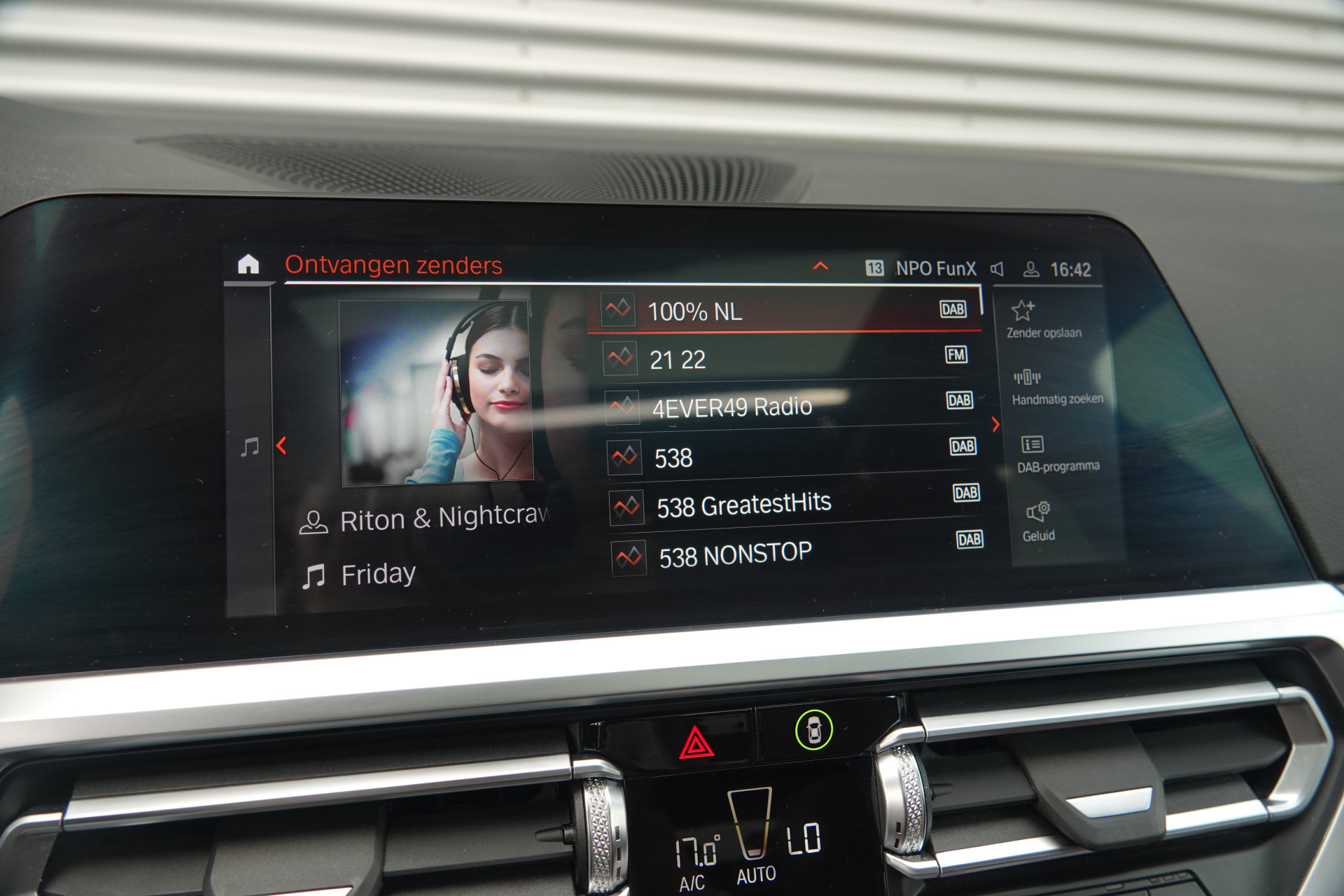 tweedehands BMW 4 Serie Gran Coupé M440i xDrive High Executive M Sport | Schuifdak | Trekhaak | Laser | H&K | HUD |  – beschikbaar bij Van de Velde Auto’s