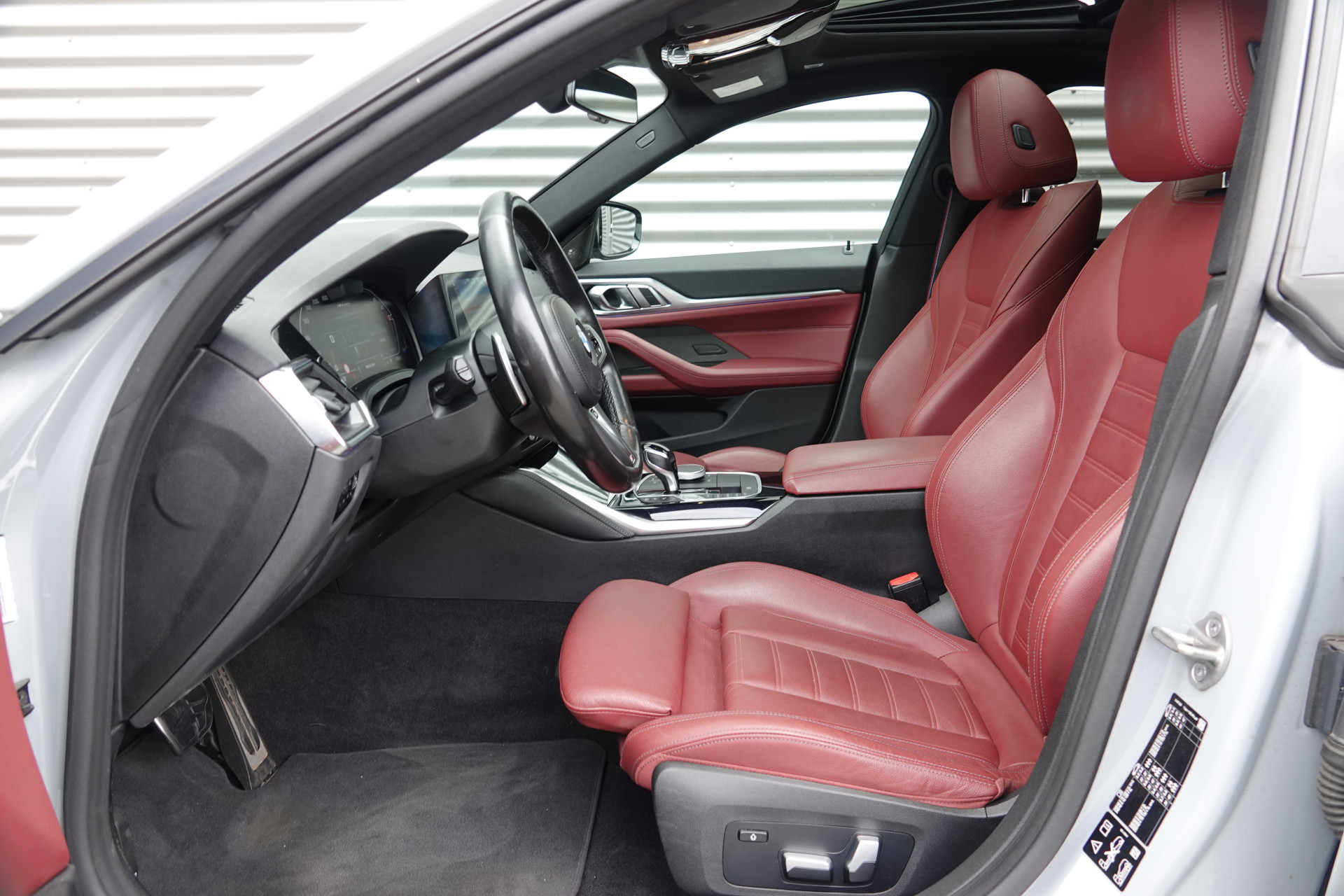 tweedehands BMW 4 Serie Gran Coupé M440i xDrive High Executive M Sport | Schuifdak | Trekhaak | Laser | H&K | HUD |  – beschikbaar bij Van de Velde Auto’s