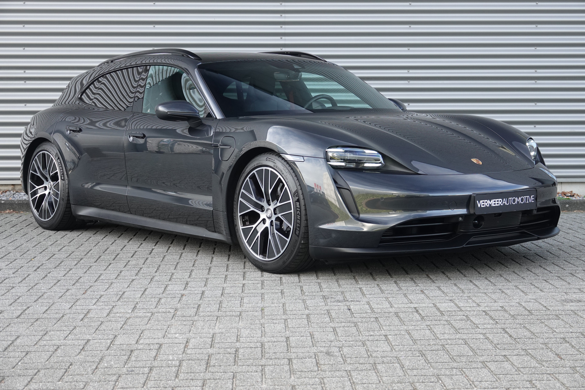 tweedehands Porsche Taycan Sport Turismo 93 kWh Sport Chrono | Pano | Bose | Memory | InnoDrive |  – beschikbaar bij Van de Velde Auto’s