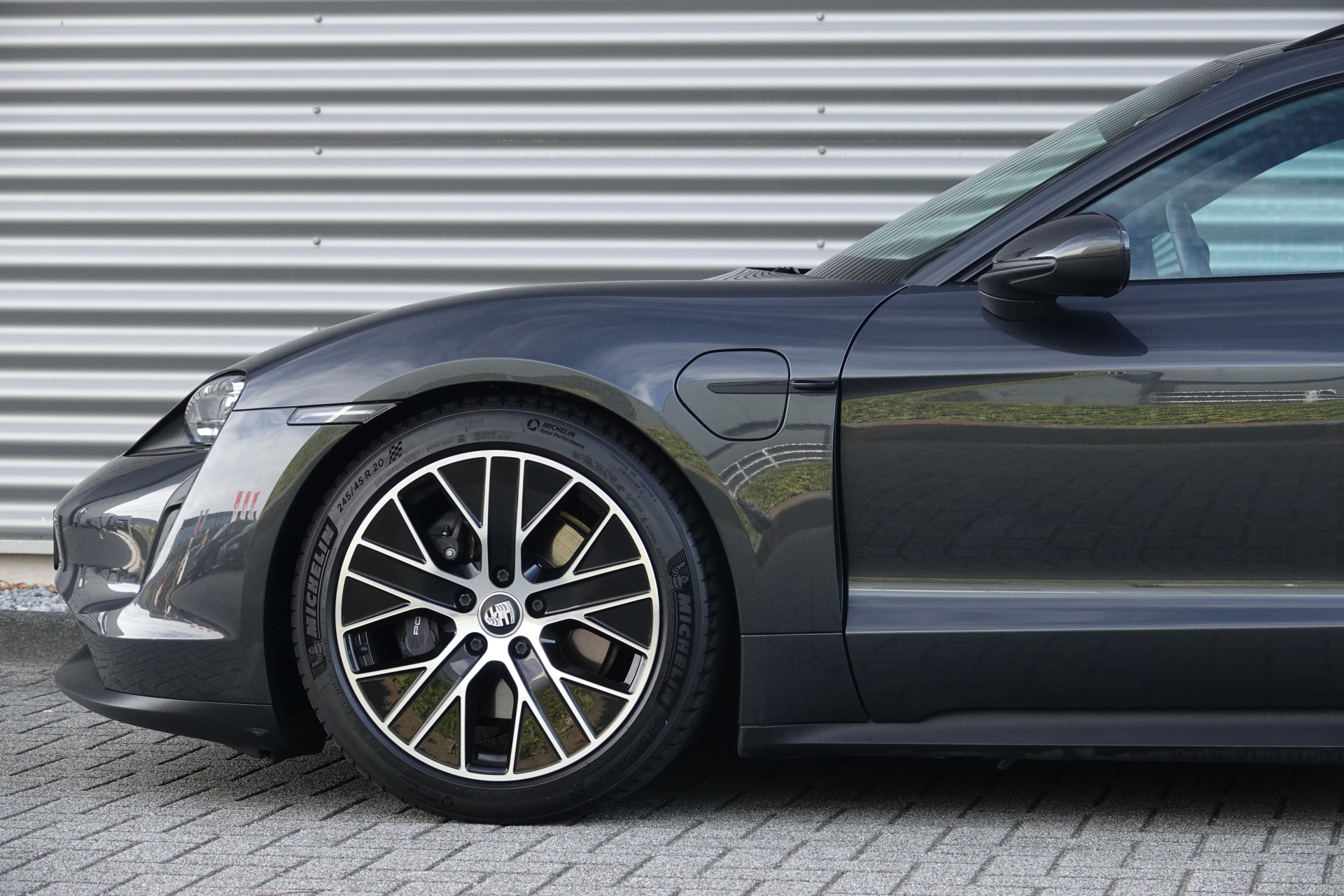 tweedehands Porsche Taycan Sport Turismo 93 kWh Sport Chrono | Pano | Bose | Memory | InnoDrive |  – beschikbaar bij Van de Velde Auto’s