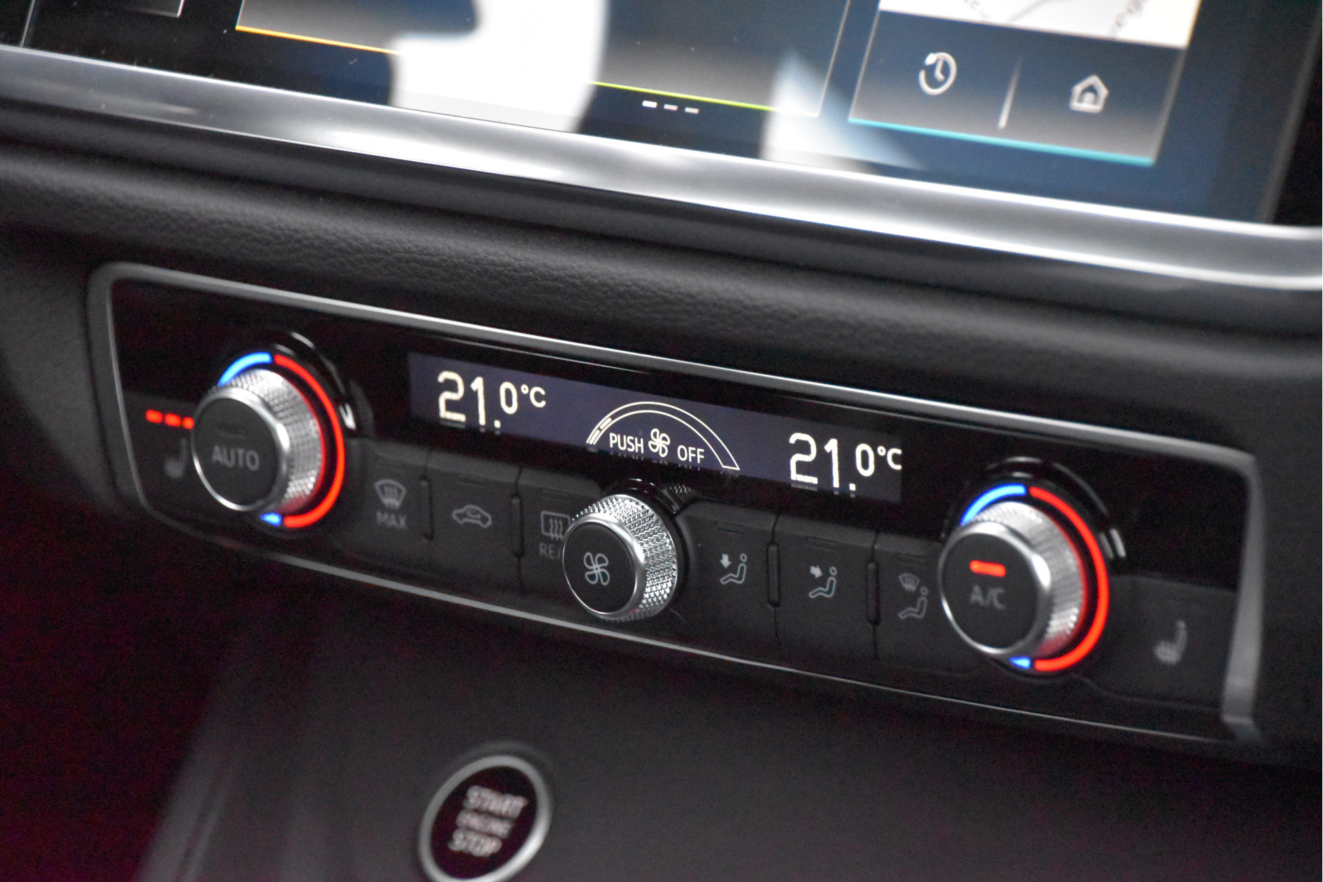 tweedehands Audi Q3 Sportback 45 TFSI e S edition | Panoramadak | Leder | Adapitve Cruise | Nieuwstaat ! |  – beschikbaar bij Van de Velde Auto’s